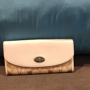 Coach Cream and Tan Wallet Classic Design